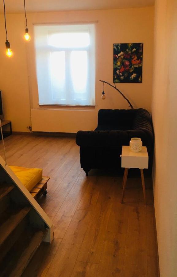 Le Gîte de Zao avec billard Philippeville Extérieur photo